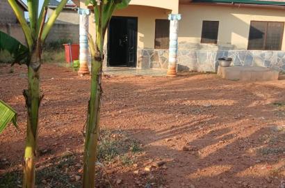 3 bedroom house for sale at Amrahia