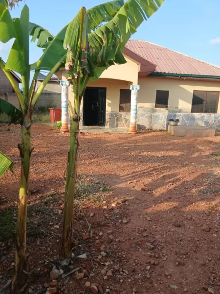 3 bedroom house for sale at Amrahia