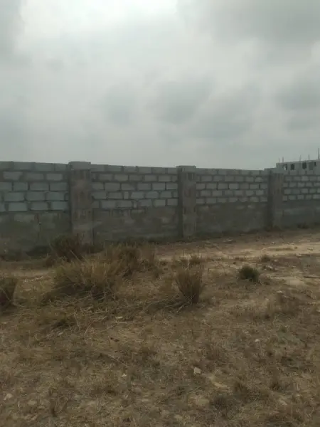 Distress sales! Plot of land for sale at Tema community 25