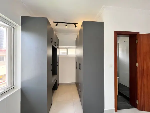 Elegant 3-Bedroom Semi-Detached House